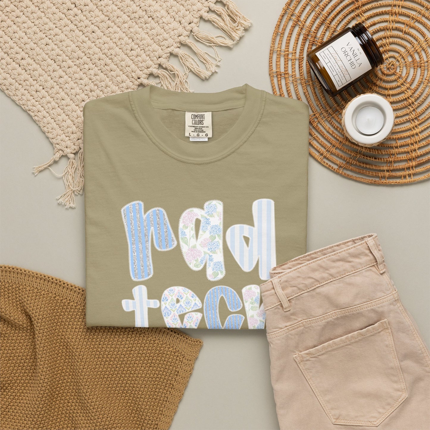 Rad Tech T-Shirt — Retro Floral 'rad tech' Graphic Tee for Radiologic Technologists