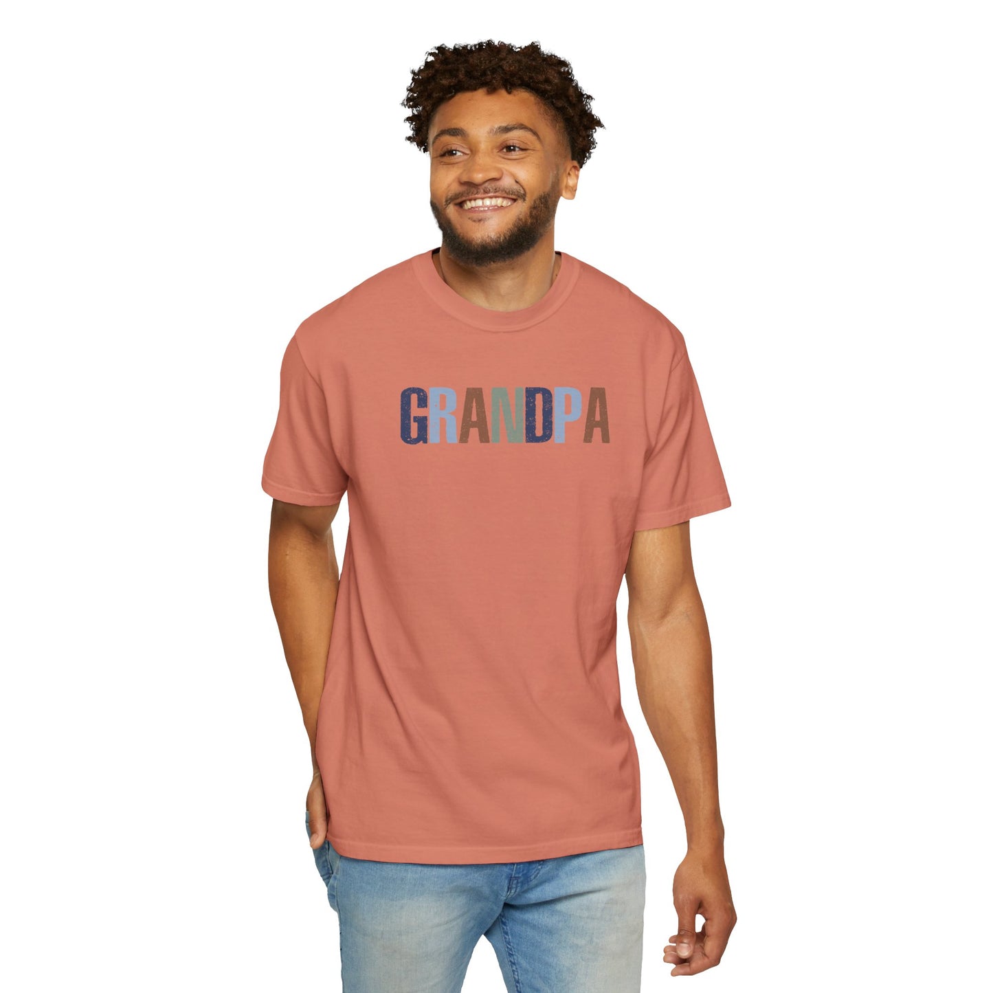 Grandpa Vintage Lettering T-Shirt — Comfortable Dad/Grandparent Gift for Father's Day