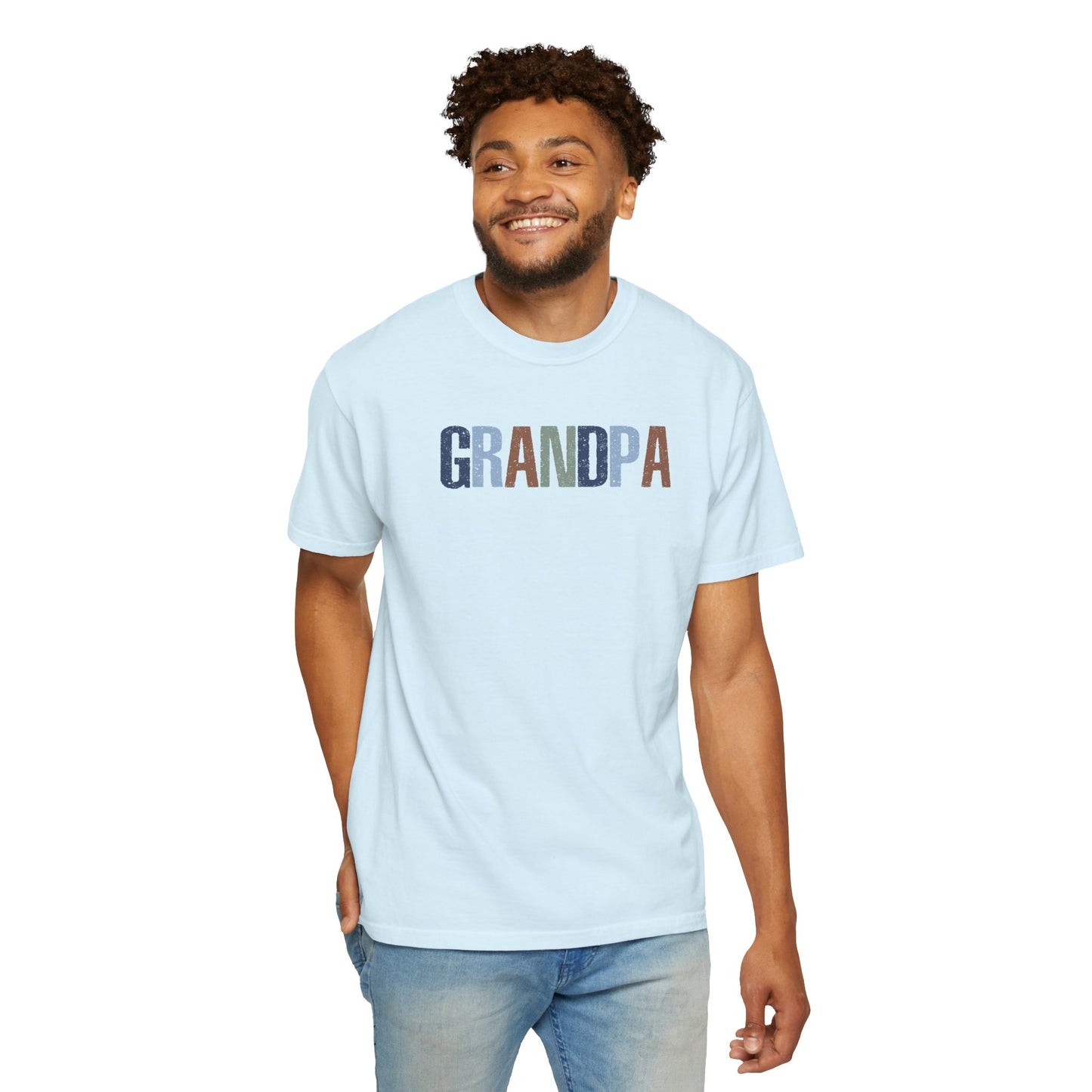 Grandpa Vintage Lettering T-Shirt — Comfortable Dad/Grandparent Gift for Father's Day