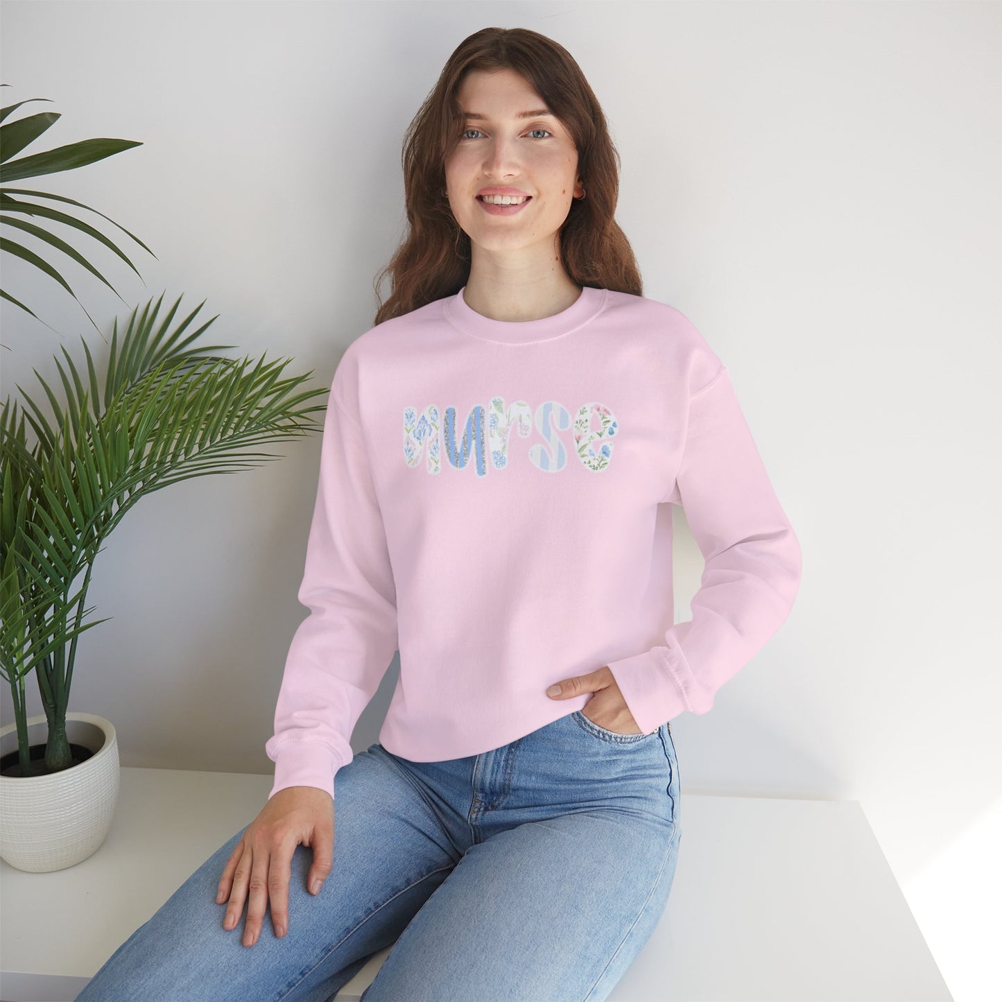 Nurse Unisex Heavy Blend™ Crewneck Sweatshirt
