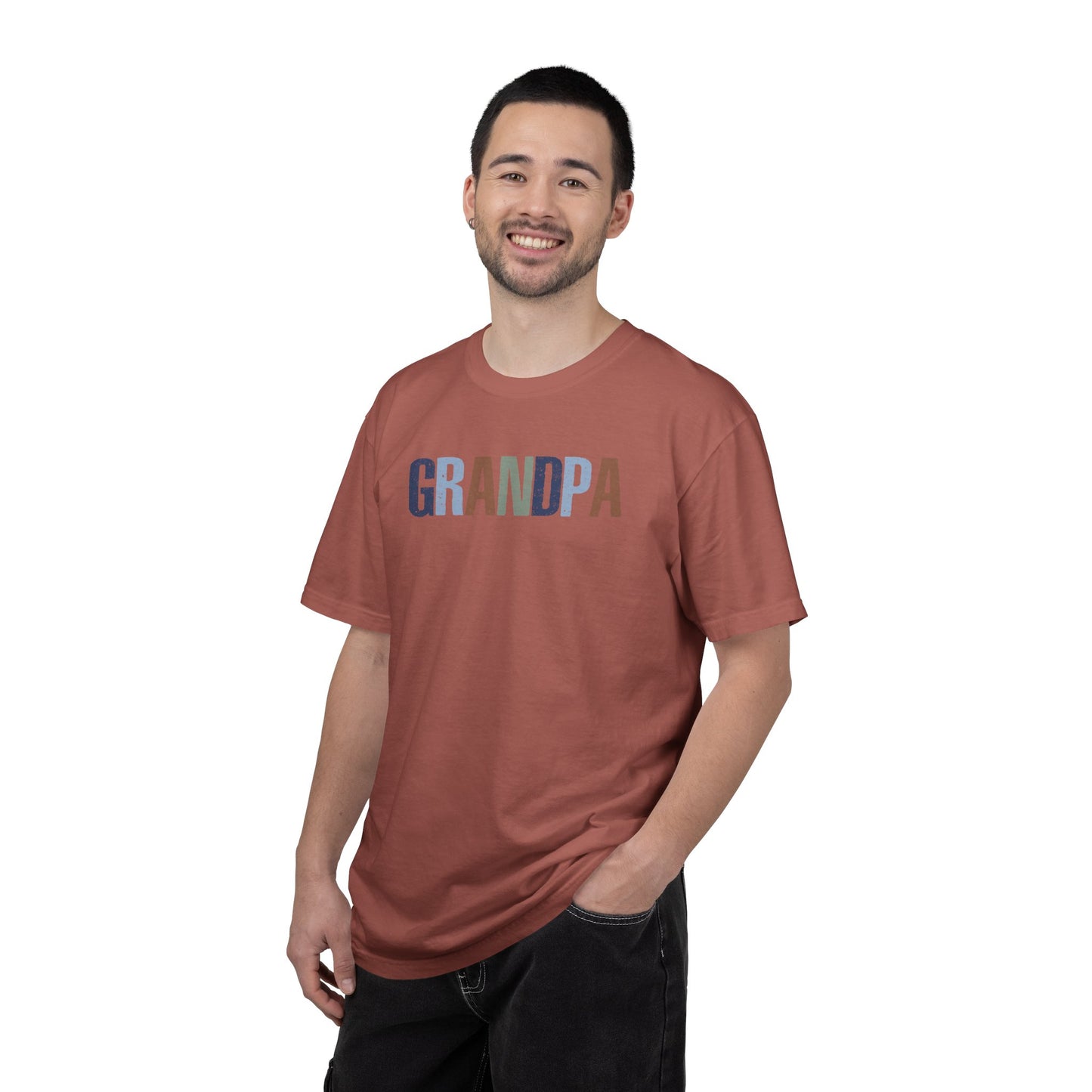 Grandpa Vintage Lettering T-Shirt — Comfortable Dad/Grandparent Gift for Father's Day