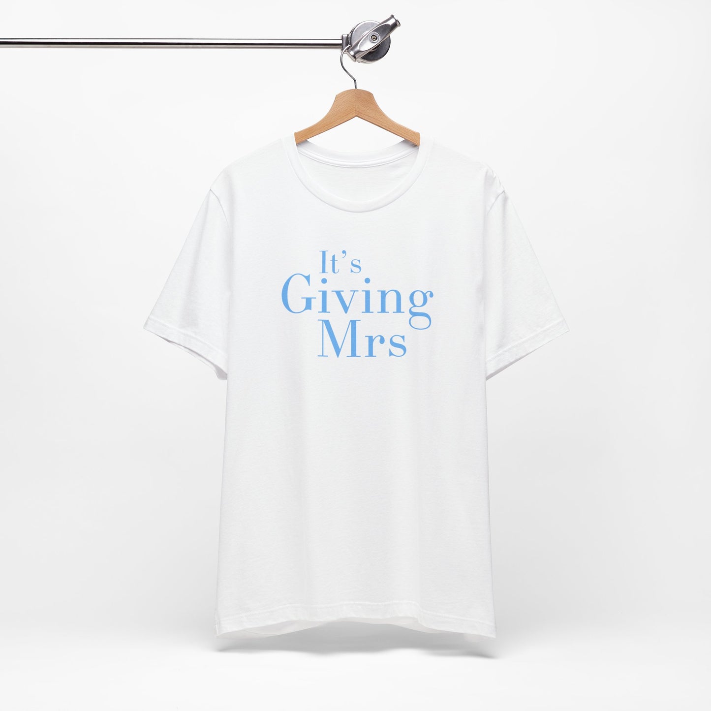 Chloe's "It's Giving Mrs" Tee — Bridal Bachelorette Party T‑Shirt