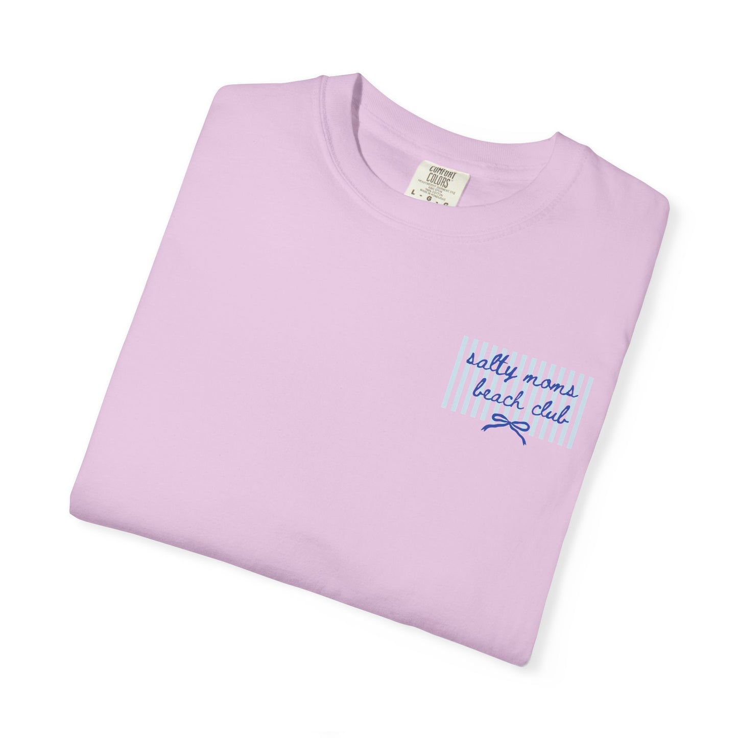 Pocket Script T‑Shirt — "Salty Moms Beach Club" Minimal Graphic Tee