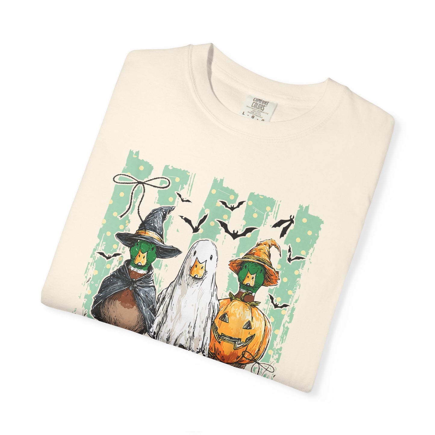 Duck Duck Boo Halloween T‑Shirt — Cute Witch & Pumpkin Ducks Graphic Tee