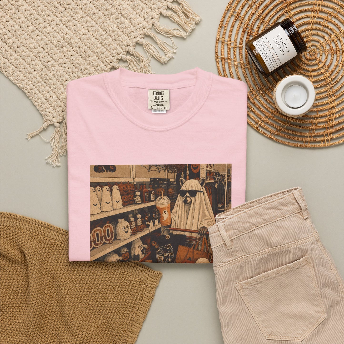 Graphic T-Shirt — Vintage Halloween Shop Photo "just a few things"