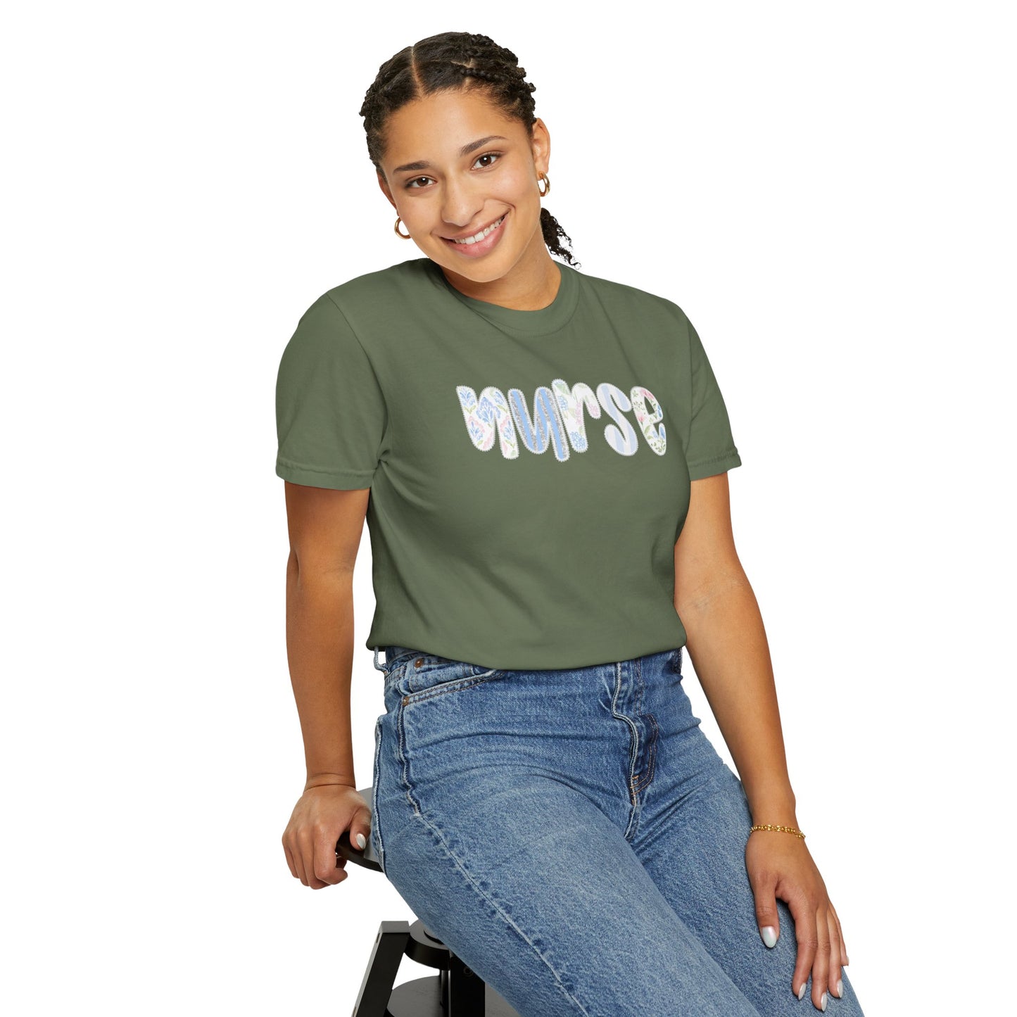 Nurse Floral Script T‑Shirt — Healthcare Appreciation