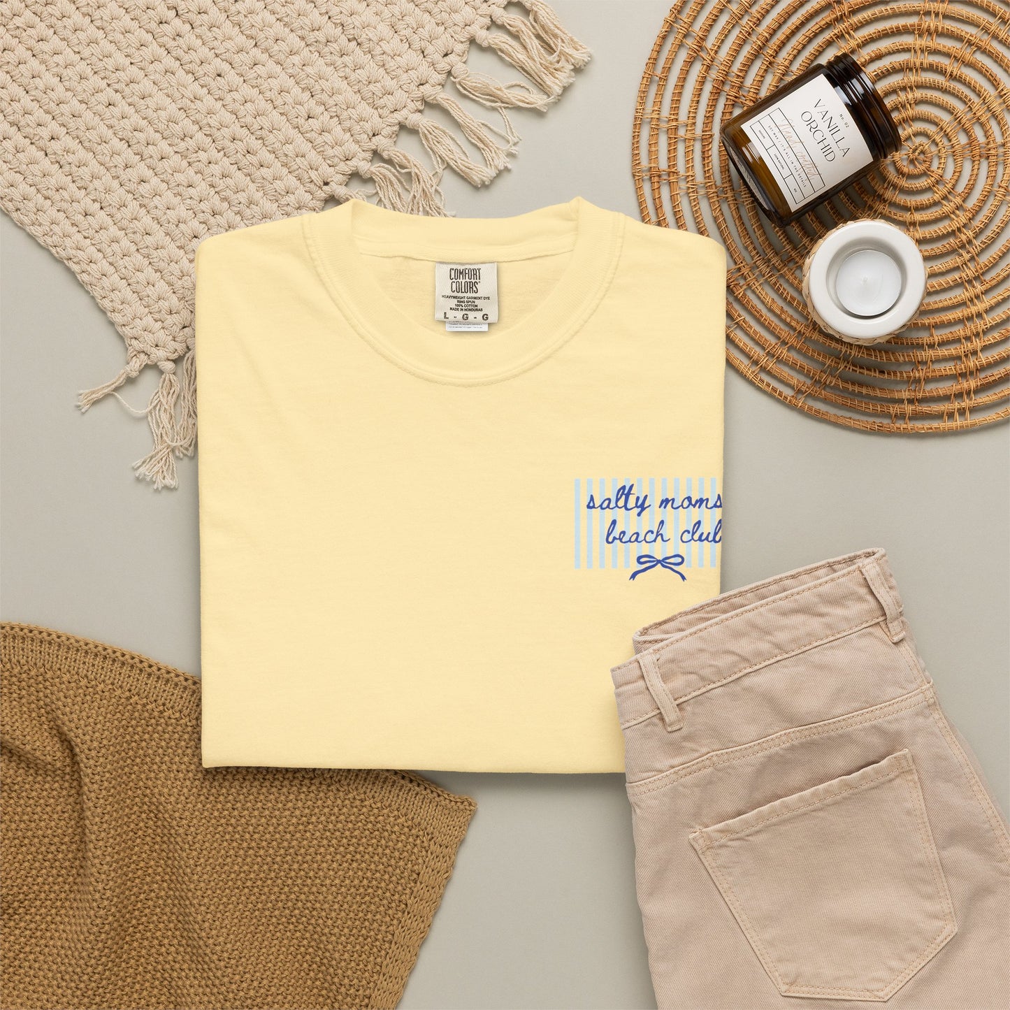 Pocket Script T‑Shirt — "Salty Moms Beach Club" Minimal Graphic Tee