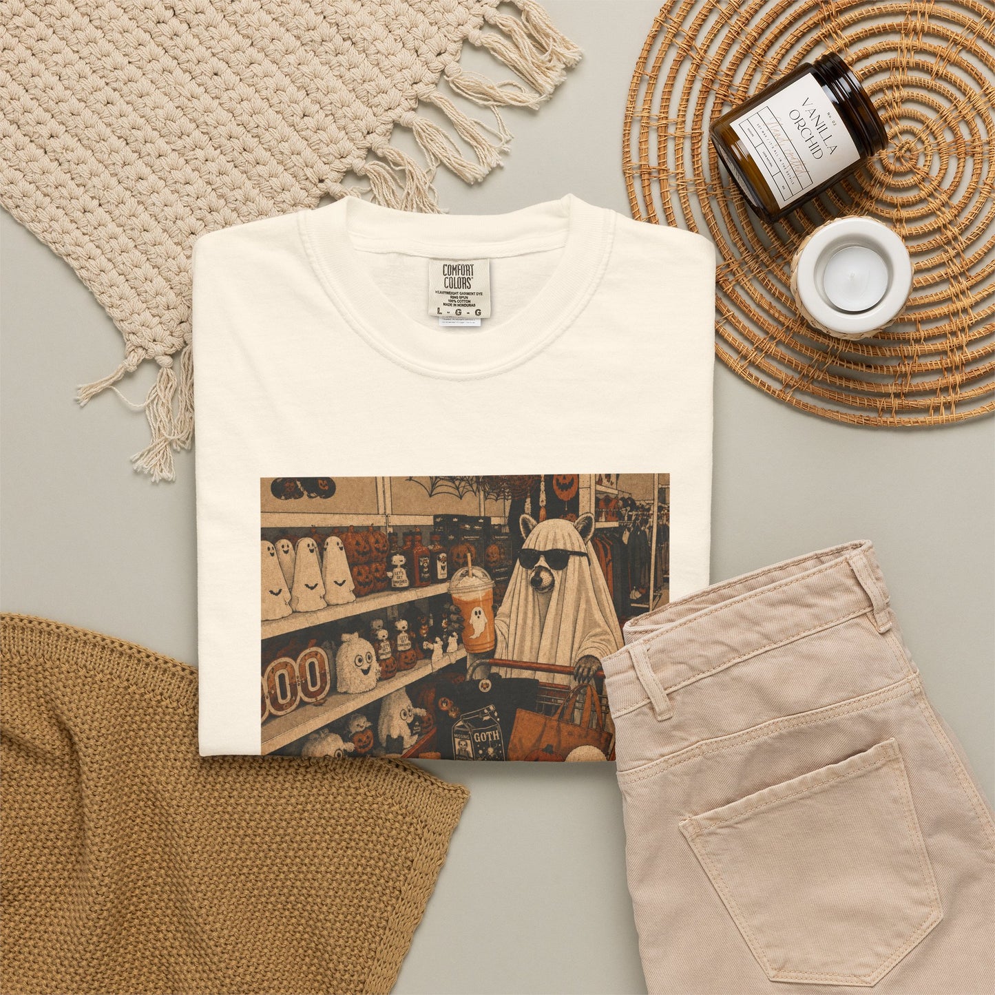 Graphic T-Shirt — Vintage Halloween Shop Photo "just a few things"