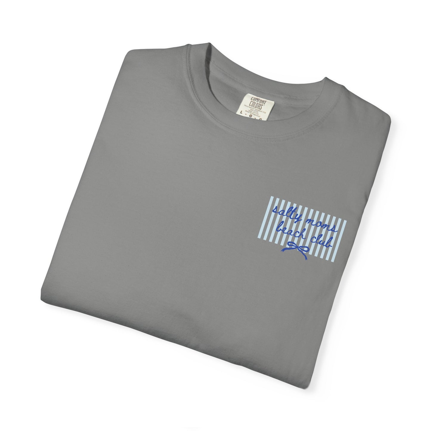 Pocket Script T‑Shirt — "Salty Moms Beach Club" Minimal Graphic Tee