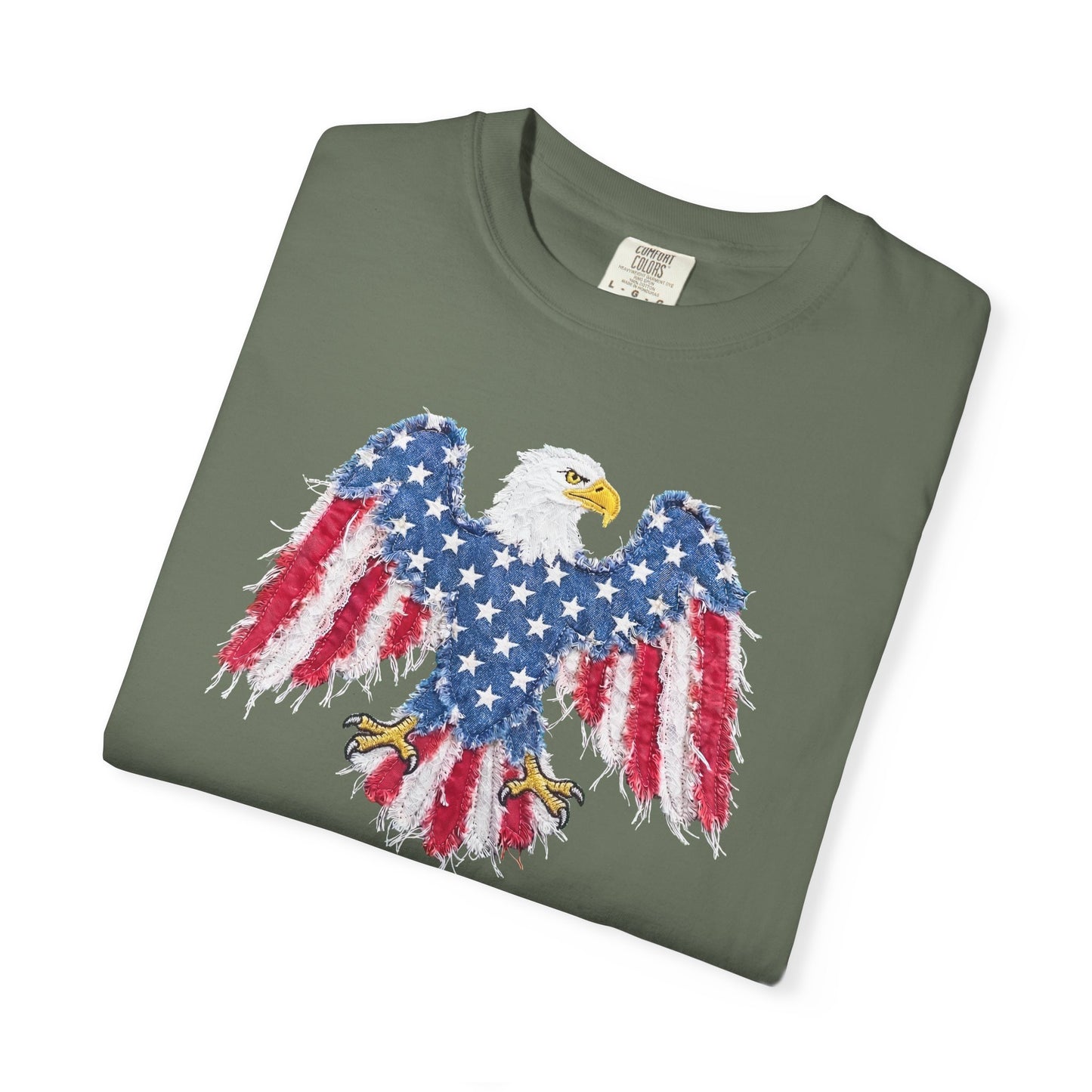Patriotic Eagle Print T-Shirt — Distressed American Flag Graphic
