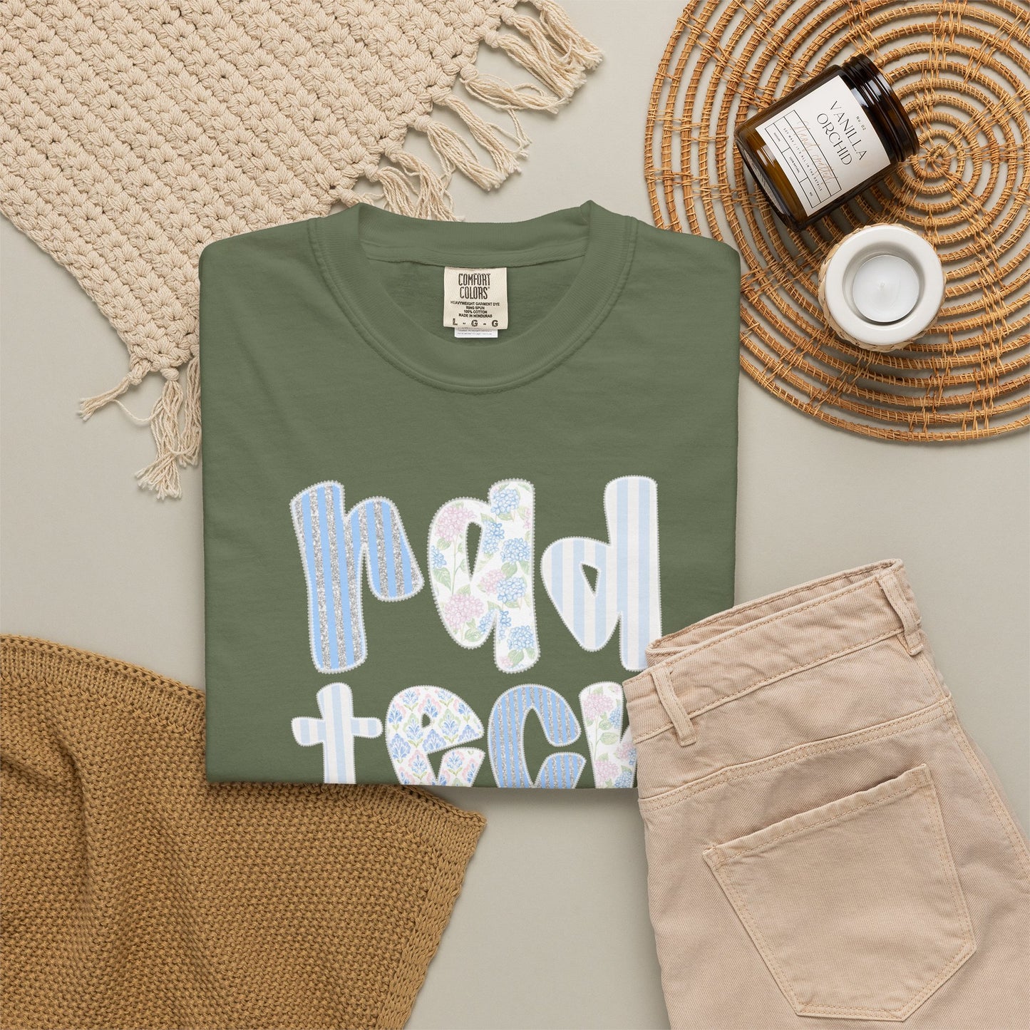 Rad Tech T-Shirt — Retro Floral 'rad tech' Graphic Tee for Radiologic Technologists