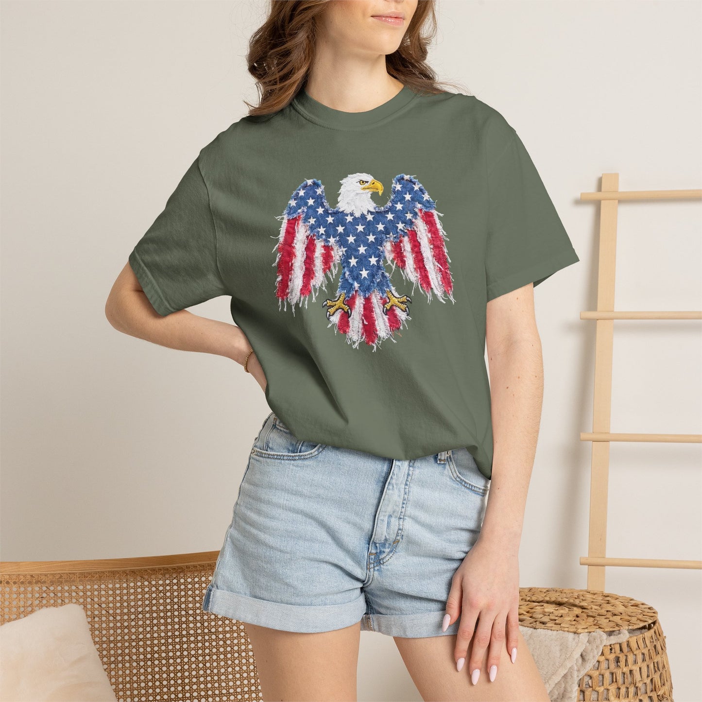 Patriotic Eagle Print T-Shirt — Distressed American Flag Graphic