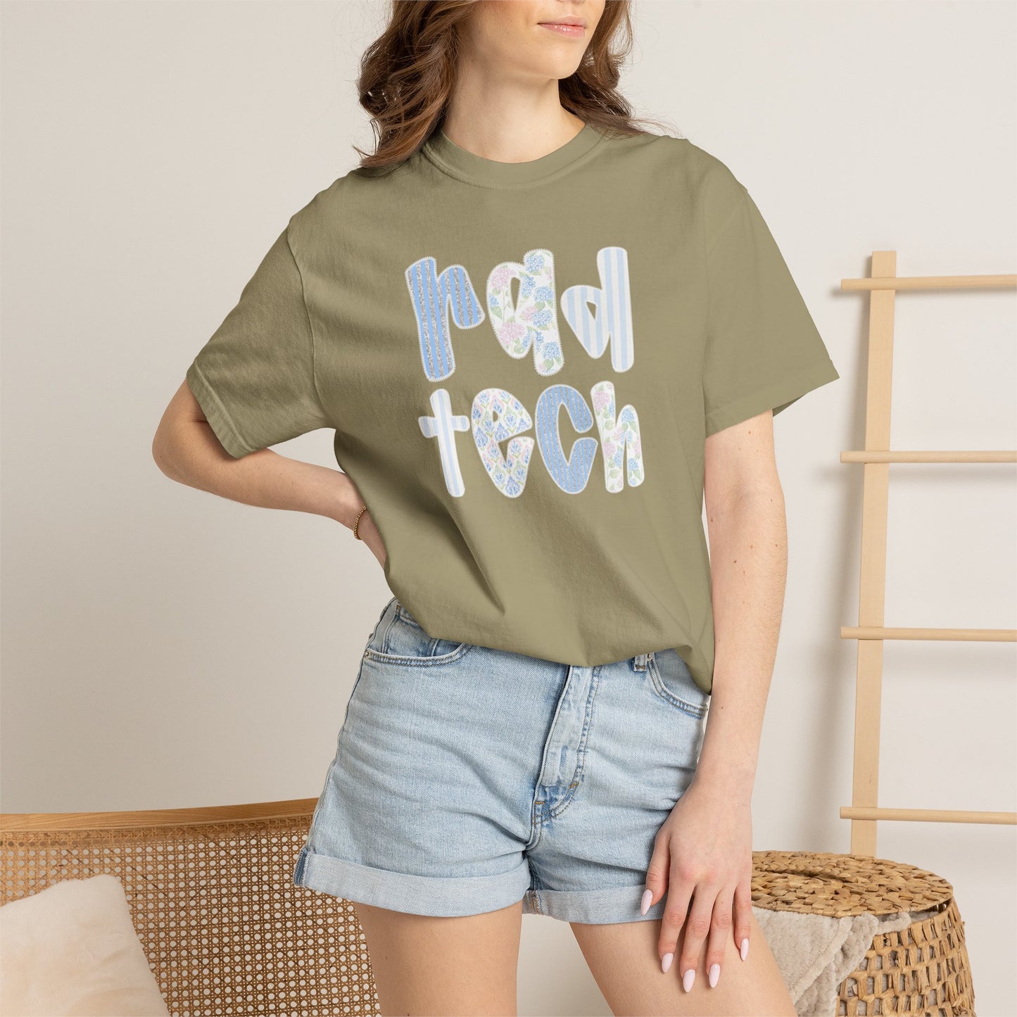 Rad Tech T-Shirt — Retro Floral 'rad tech' Graphic Tee for Radiologic Technologists