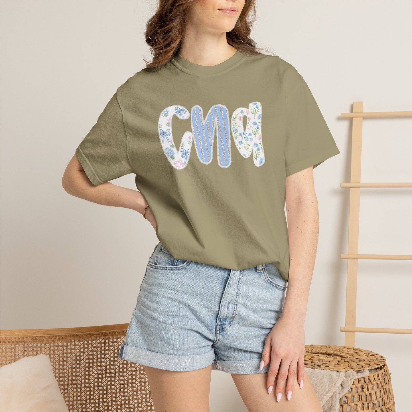 CNA Floral Script T-Shirt — Nurse Appreciation Gift