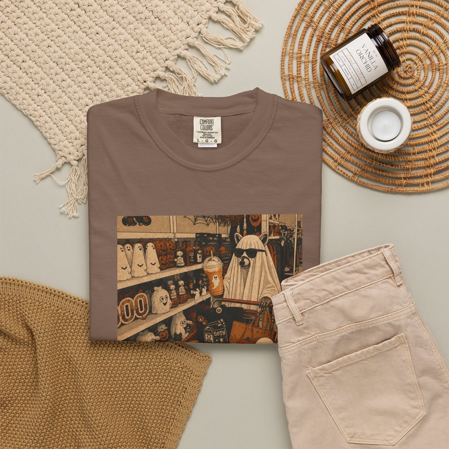 Graphic T-Shirt — Vintage Halloween Shop Photo "just a few things"