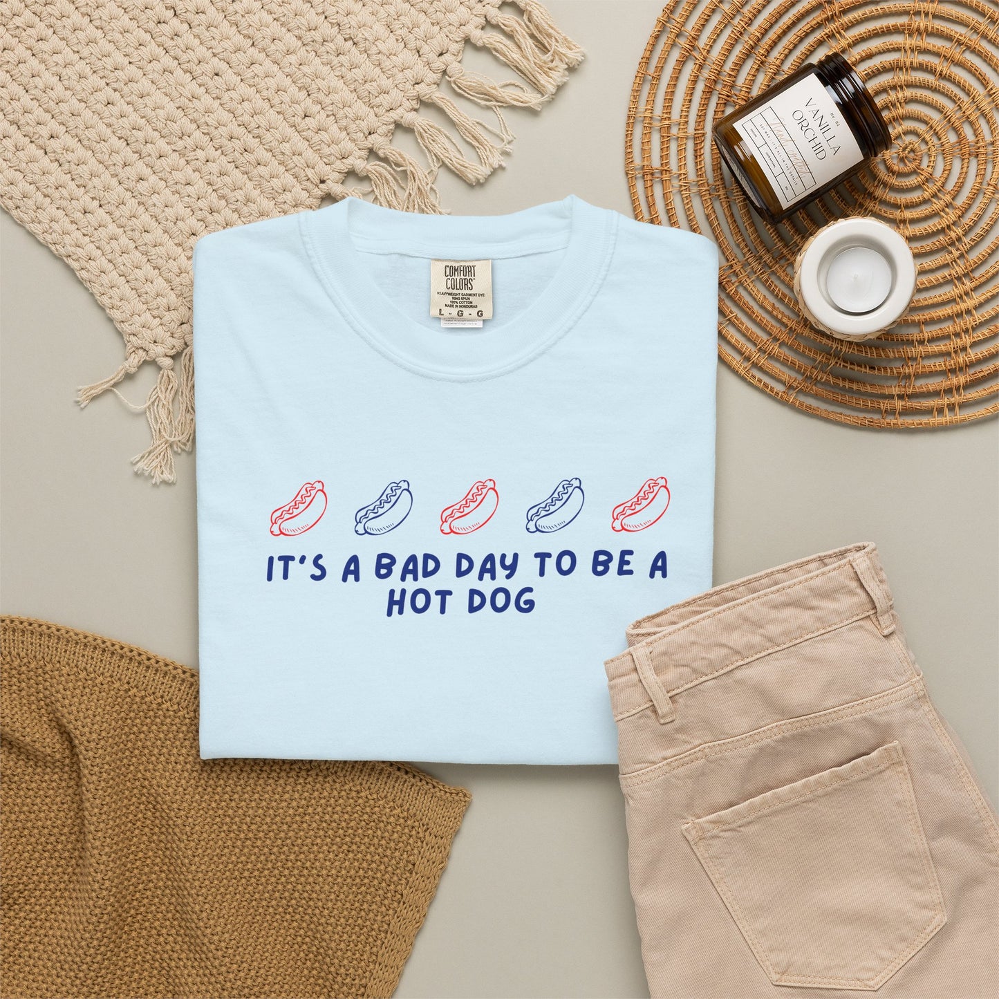 “It’s a Bad Day to Be a Hot Dog” Graphic T-Shirt